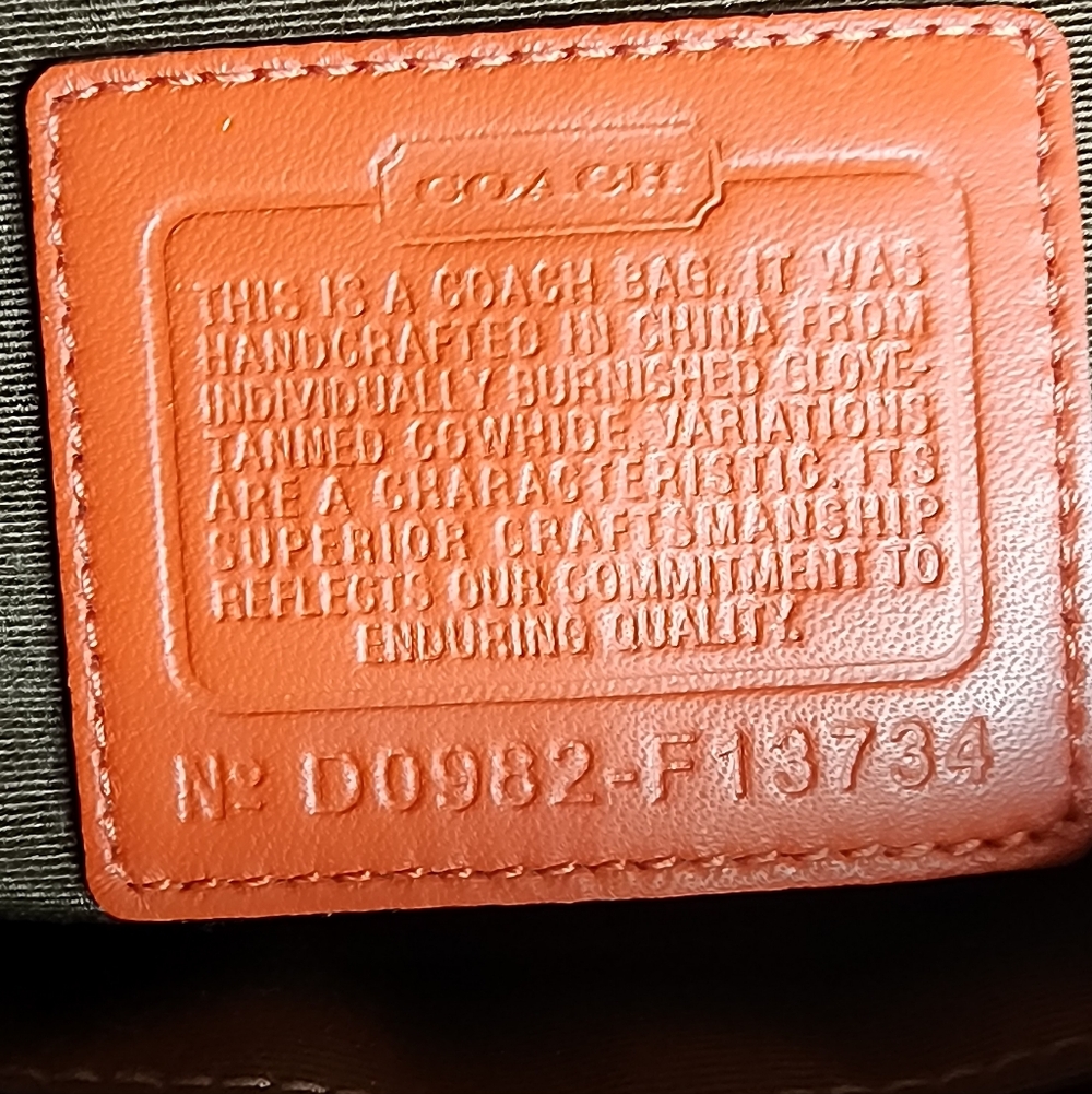 Coach Pleated Clutch - Picture 4 of 17